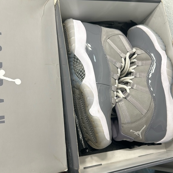 Jordan 11s  Air Retro Mens Size 9/5 - Picture 1 of 8